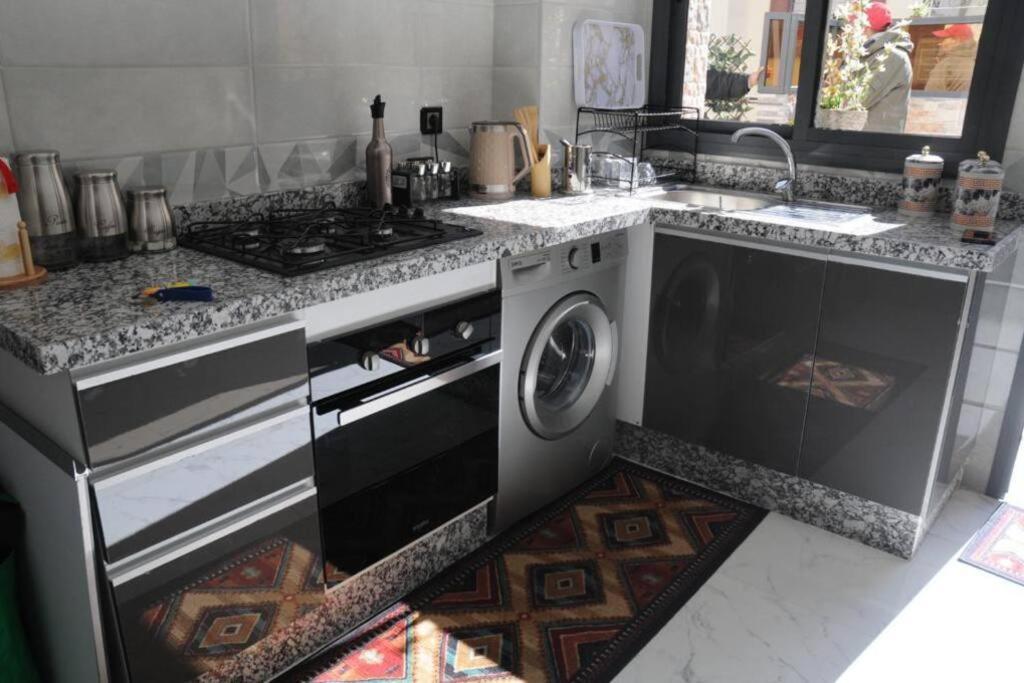 Appartement Meuble Et Bien Situe Мекнес Экстерьер фото